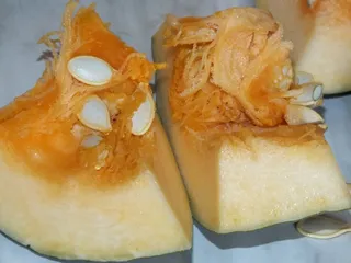 Cukiniowe ciasto pod kokosową bezą - 9