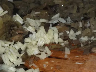 Kapusta z cukinią i pieczarkami - 16