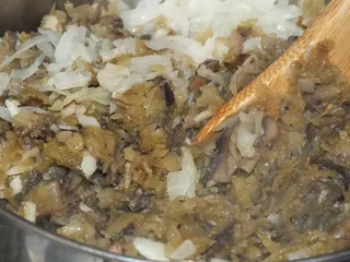 Kapusta z cukinią i pieczarkami - 19
