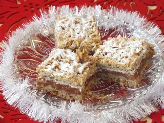 Krucha orzechowa szarlotka na świąteczny stół - 2