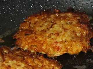 Placki ziemniaczane z patisonem i boczkiem - 20