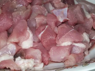 Łopatka wieprzowa z czerwoną cebulą i żurawiną - 5