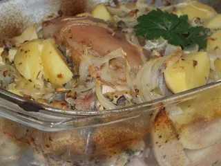Golonka pieczona z ziemniakami - 19