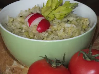 Surówka z białej rzepy i jabłek - 3