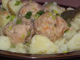 Delikatne mięsne pulpeciki z warzywami - 24