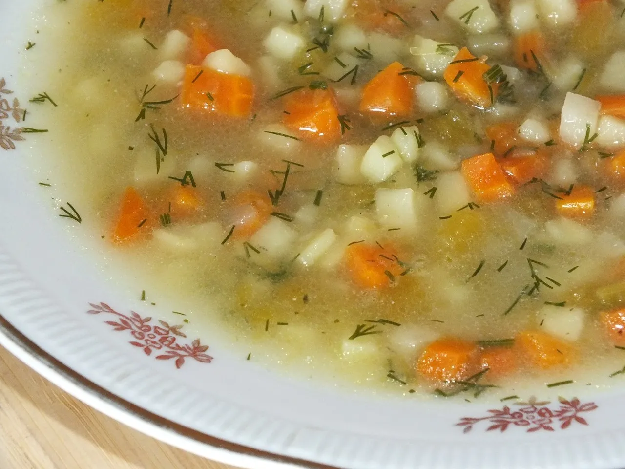 Zupa z cukinii na żeberkach