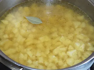 Zupa krem pieczarkowo-ziemniaczana - 5