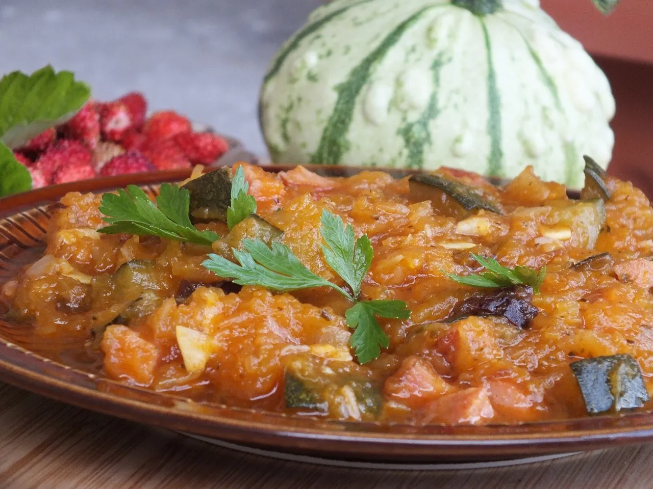 Bigos z dyni i cukinii