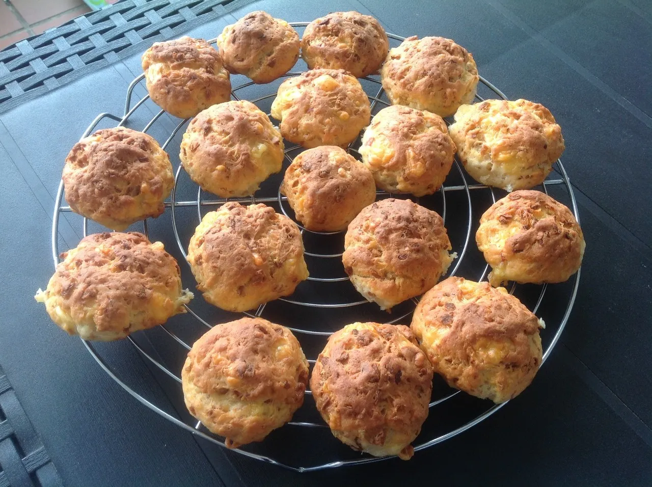 Mini bułeczki pizzetki