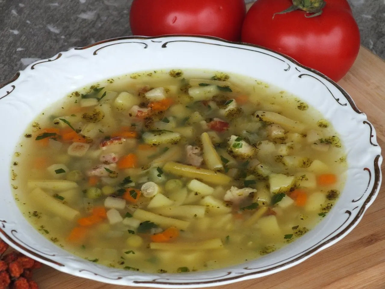 Jarzynowa z groszkiem i fasolką szparagową