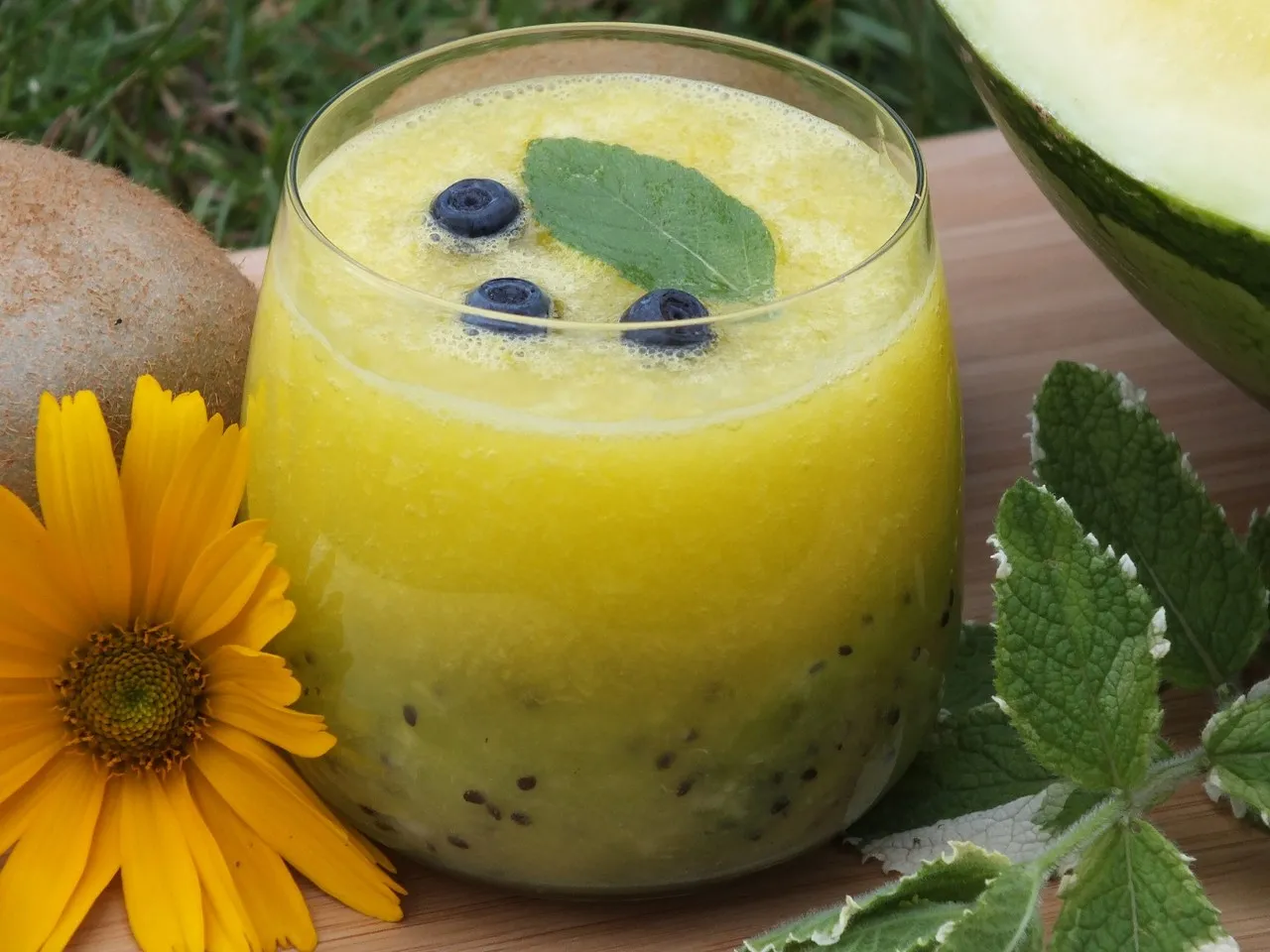Smoothie z kiwi i arbuza