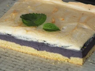 Ciasto z budyniowo-jagodową masą i delikatną pianką - 19