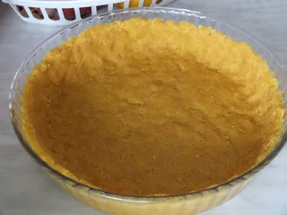 Tarta z jagodową bezą i śmietanką - 5
