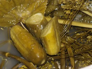 Małosolne ogórki - 20