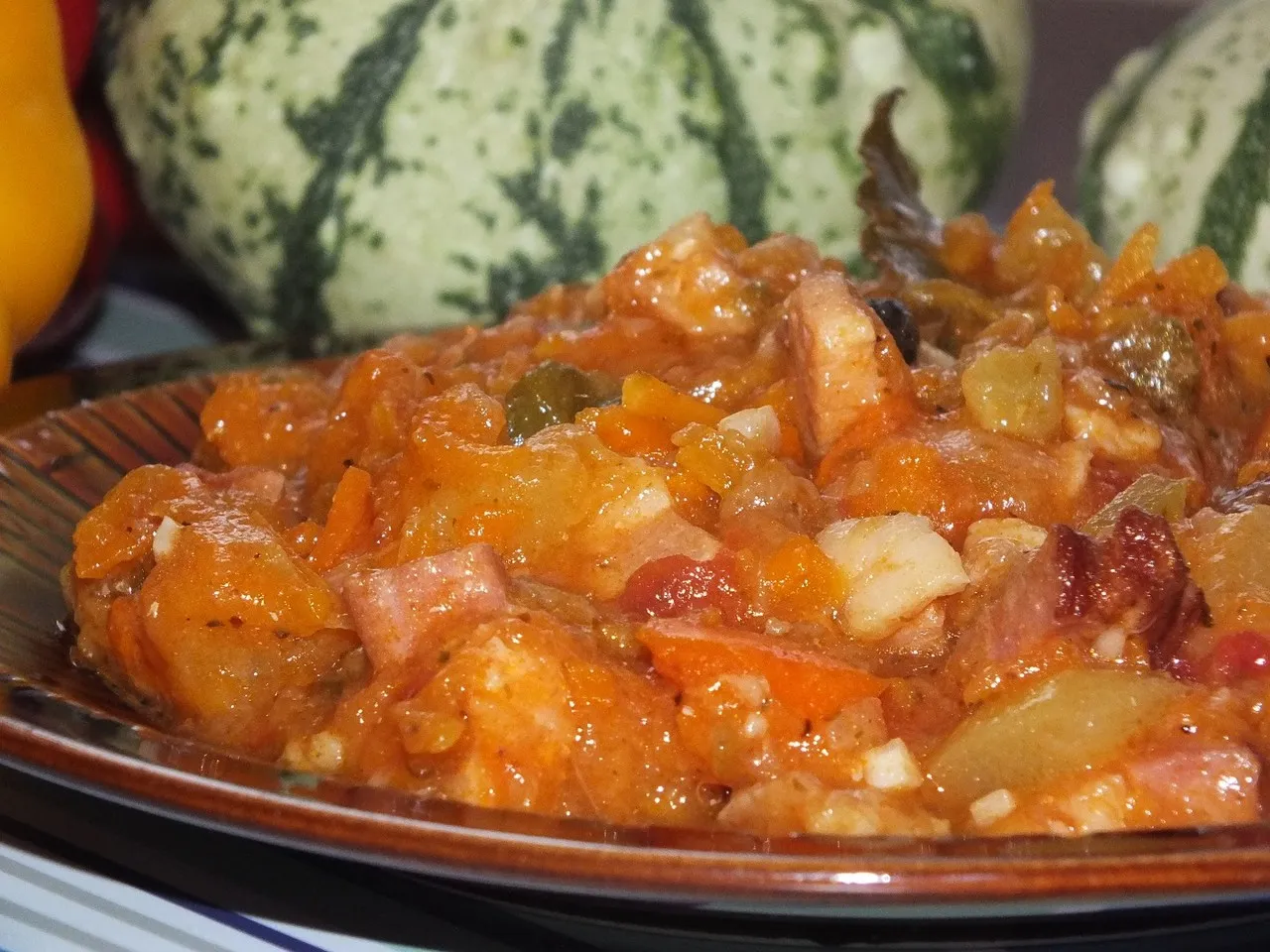 Kolorowy bigos z warzyw