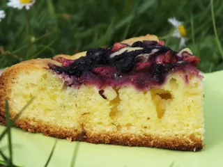 Ciasto na oleju z jabłkami i jagodami - 12