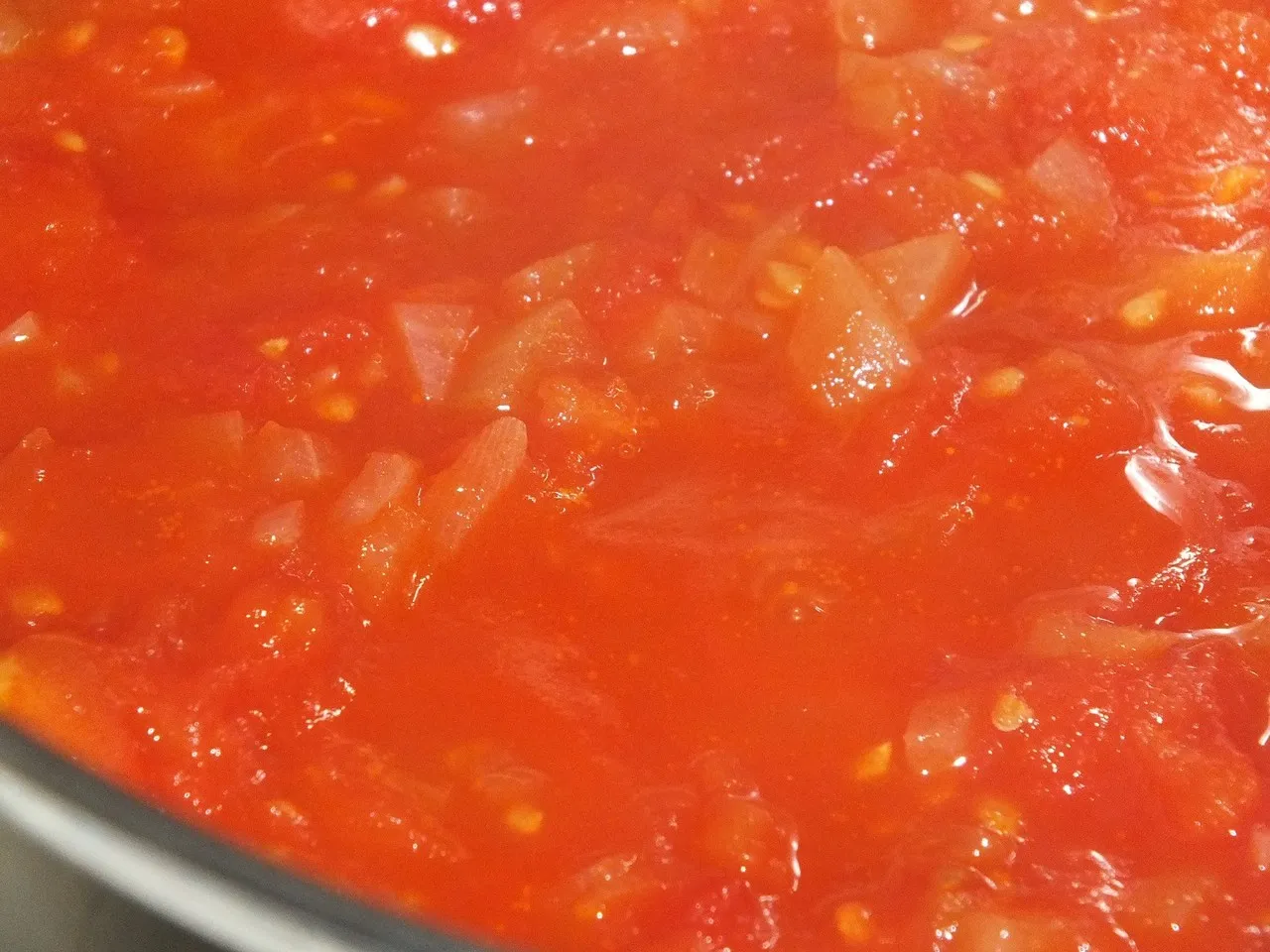 Ketchup z pomidorów