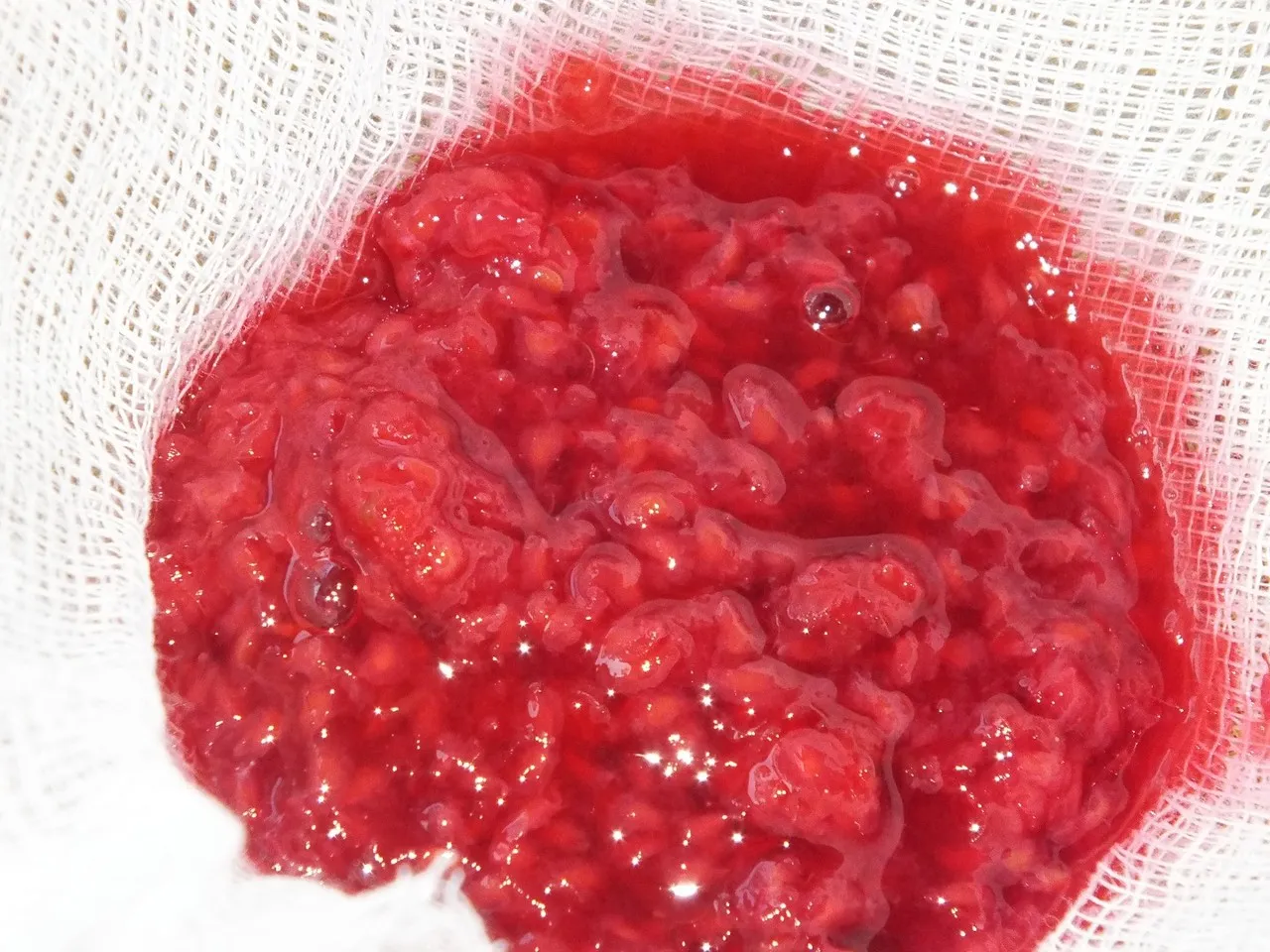 Sok malinowy z nutką mięty i aronii