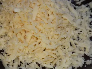Ślimaczki z ciasta francuskiego z parówką - 8
