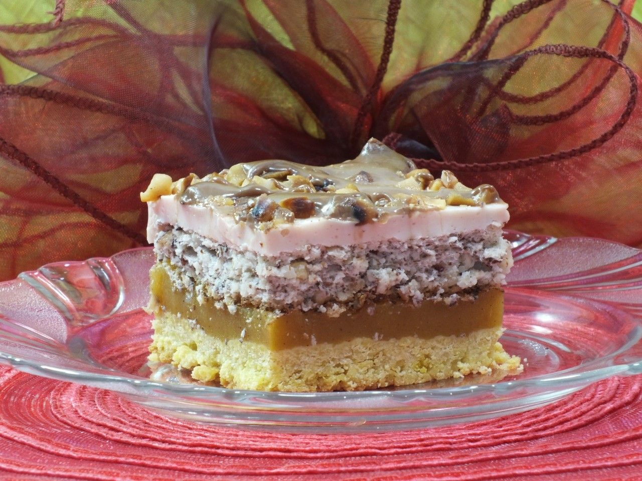 Przekładaniec orzechowo-owsiany z dynią