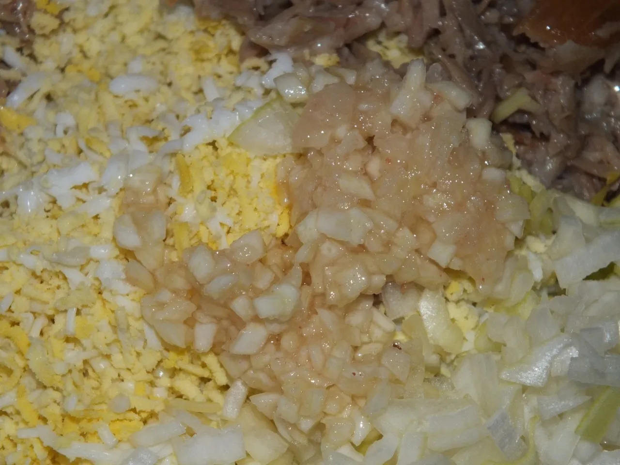 Dietetyczna pasta z łososiem i jajkiem