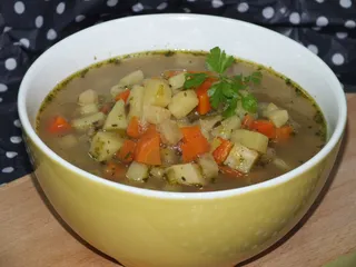 Zupa jarzynowa na wywarze z karpia - 16
