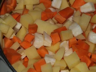 Zupa jarzynowa na wywarze z karpia - 9