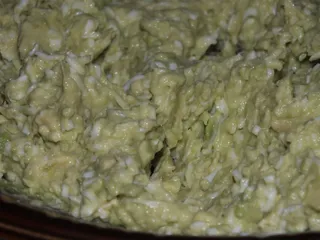Pasta awokadowa z jajkiem - 7