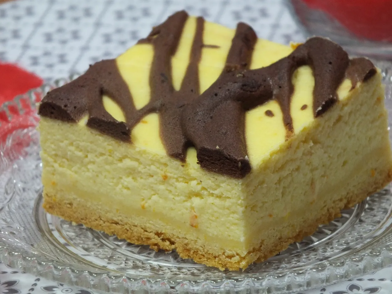 Pomarańczowy sernik z kakaową bezą