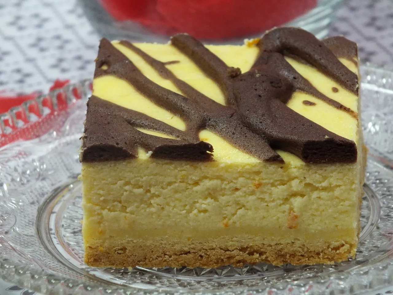 Pomarańczowy sernik z kakaową bezą