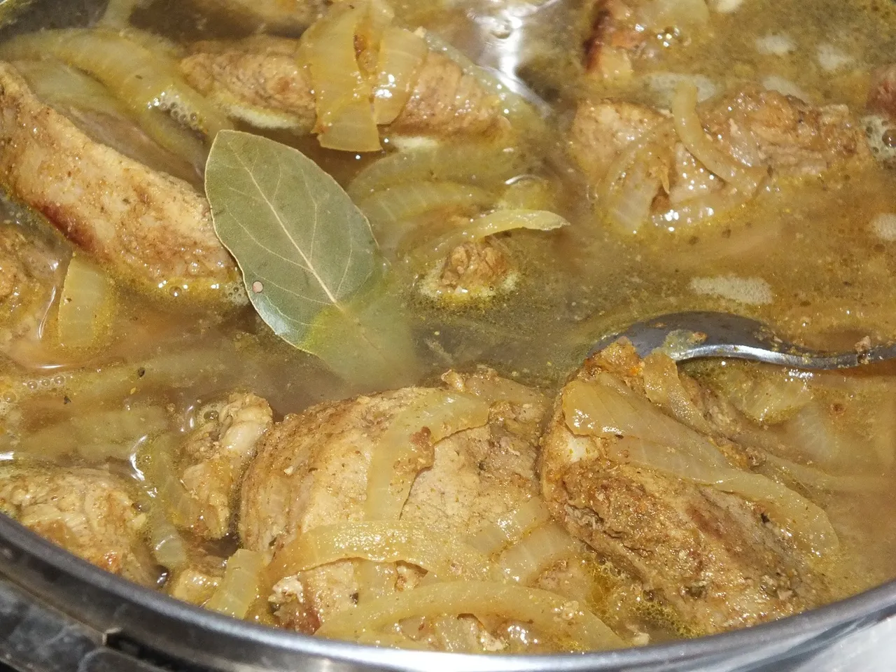 Łopatka wieprzowa w sosie curry