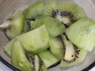 Arbuzowe smoothie z kiwi - 9