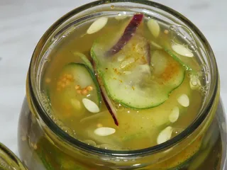 Ogórki z curry i imbirem - 12