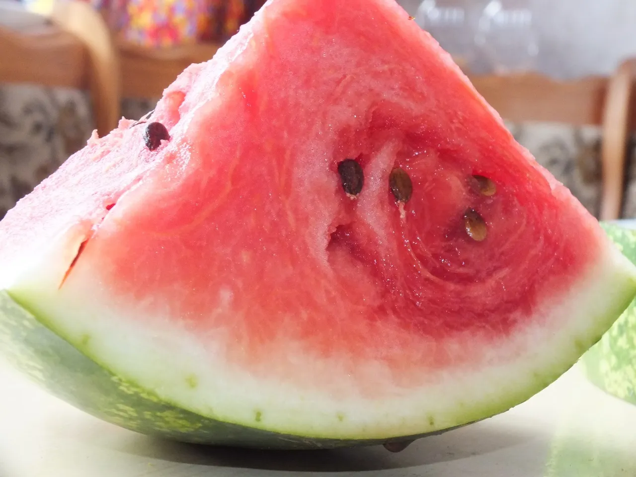 Bananowe smoothie z arbuzem i czereśnią