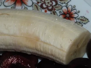 Bananowe smoothie z arbuzem i czereśnią - 6