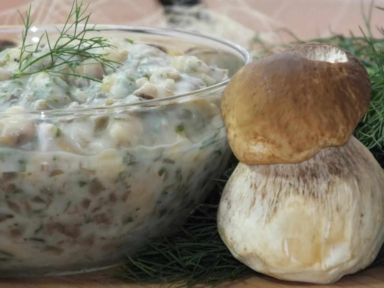 Smalec z grzybami leśnymi