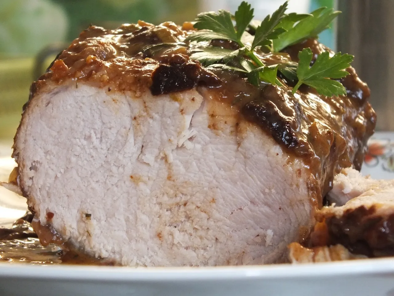 Schab w sosie z suszonymi śliwkami