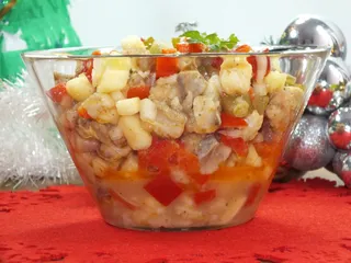 Śledzie w oleju na kolorowo - 2