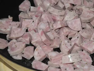 Gulasz wieprzowy z białą kiełbasą - 8