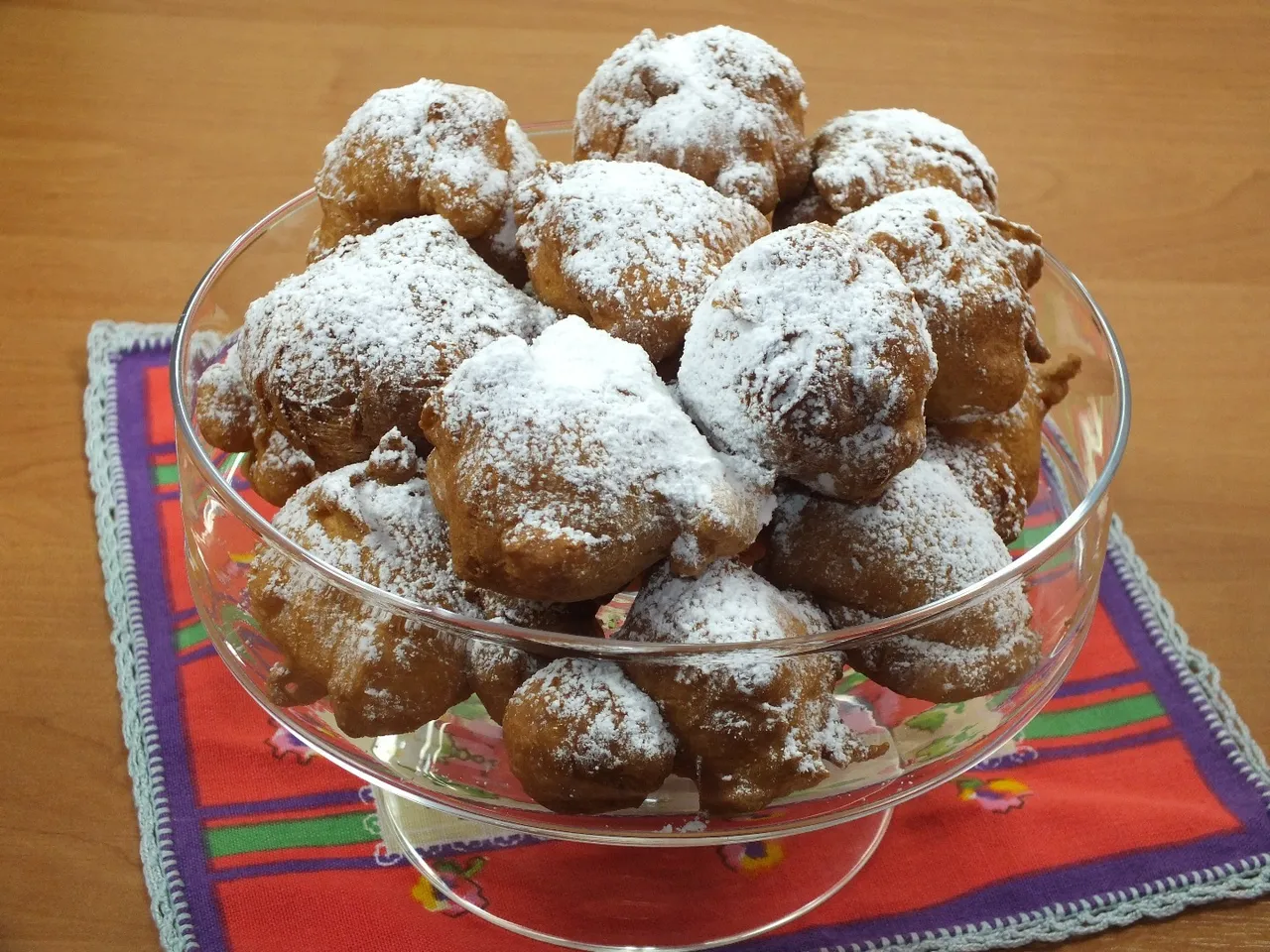 Delikatne pączki z serkiem mascarpone