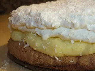 Owocowy torcik z masą budyniową i śmietankową - 11