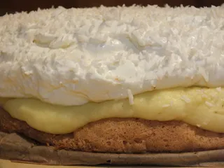 Owocowy torcik z masą budyniową i śmietankową - 10