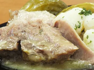 Golonka z lubczykiem w sosie - 10