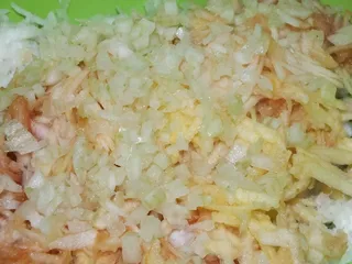 Aromatyczna surówka z białej rzepy - 7