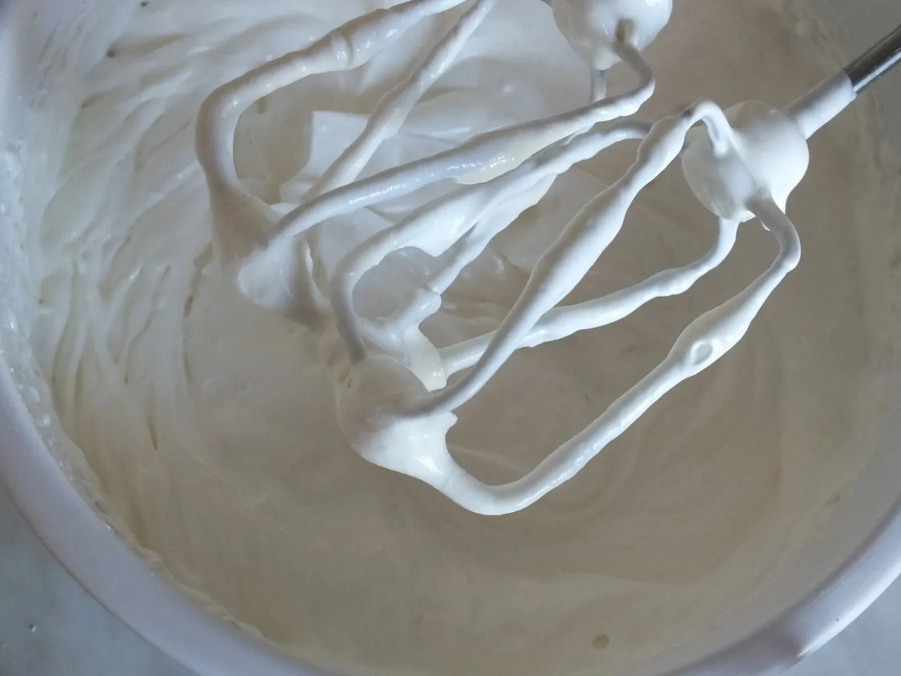 Stracciatella z galaretką bez pieczenia