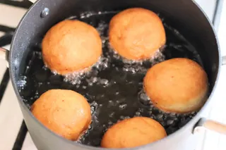 Lekkie i puszyste pączki - 14