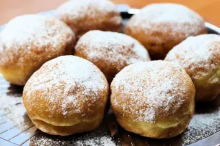 Lekkie i puszyste pączki - 20