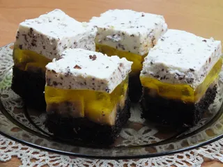 Kakaowy bananowiec z masą straciatella - 6