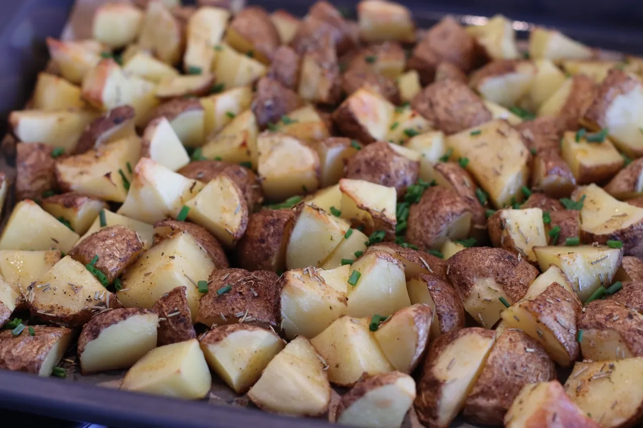 Ziemniaki pieczone w skórkach