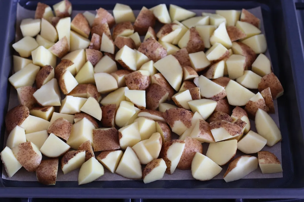 Ziemniaki pieczone w skórkach
